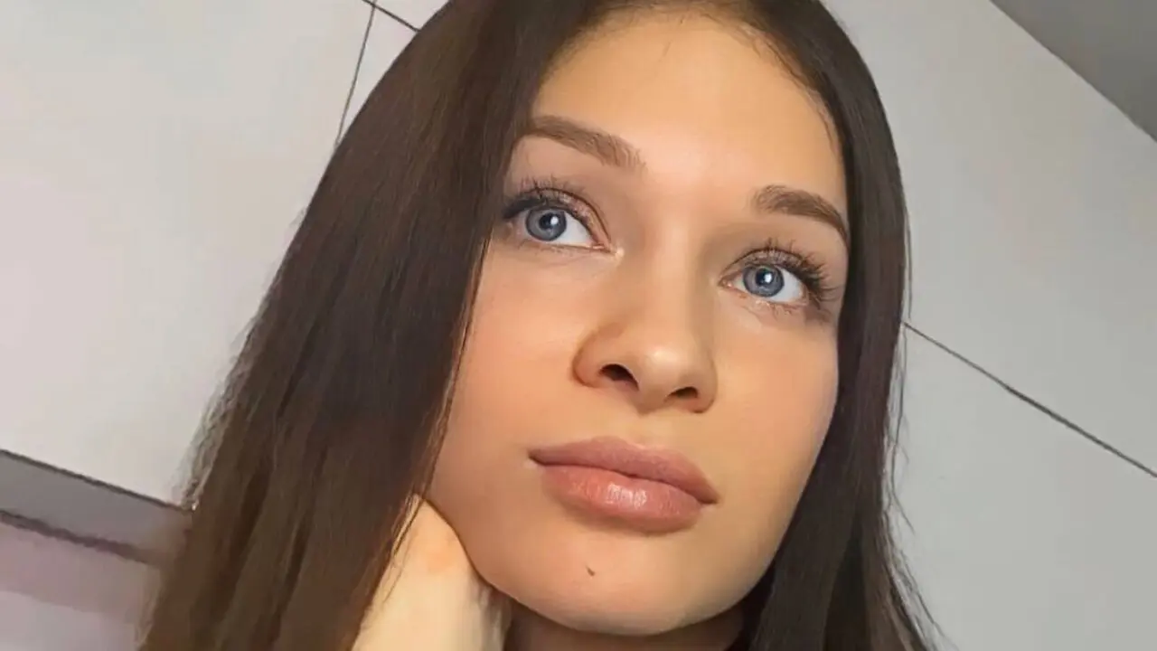 LenaGreys's Sex ChatRoom